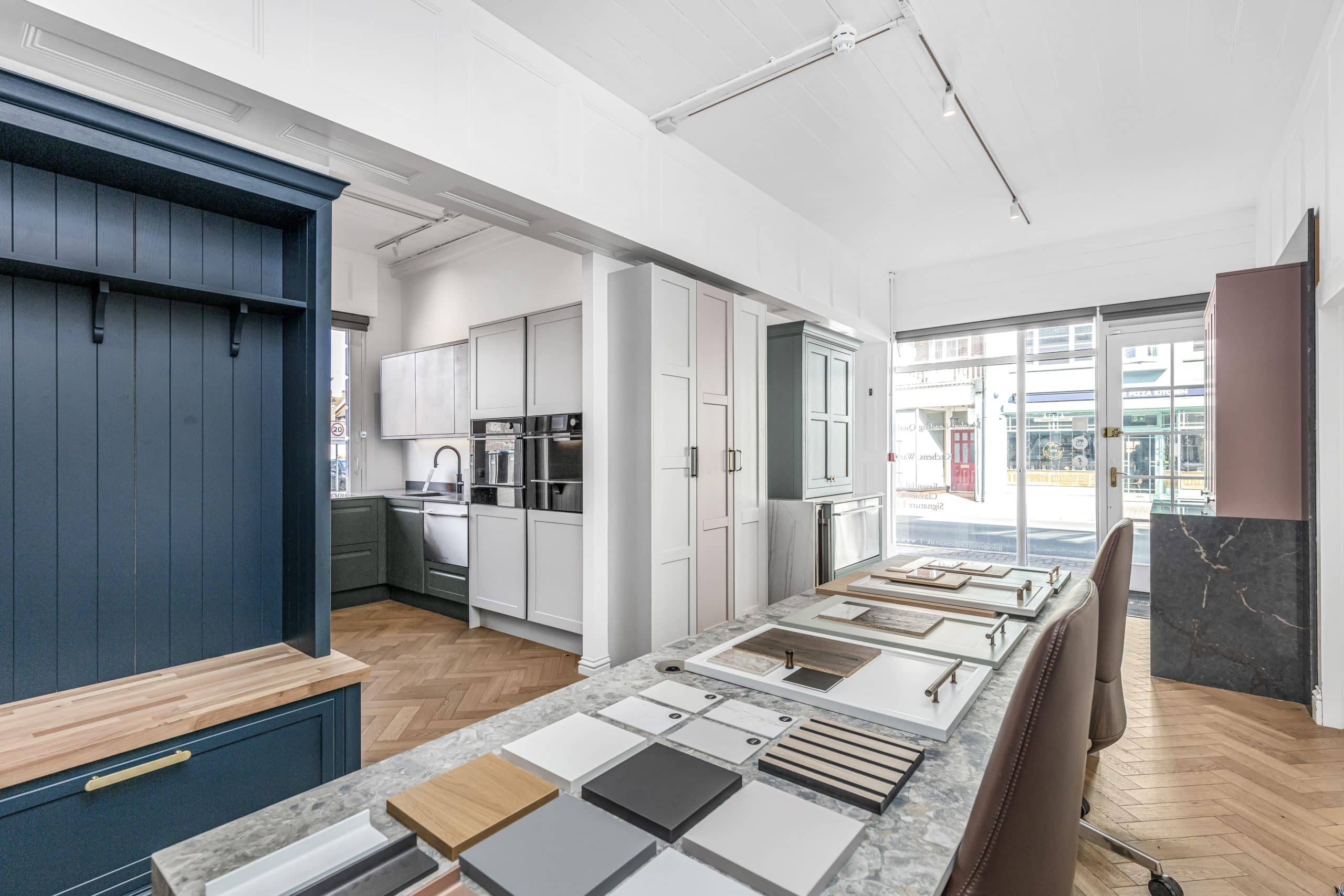 Explore custom kitchen solutions by Rêver Kitchens, crafted with passion and precision to reflect your unique style in West Sussex.