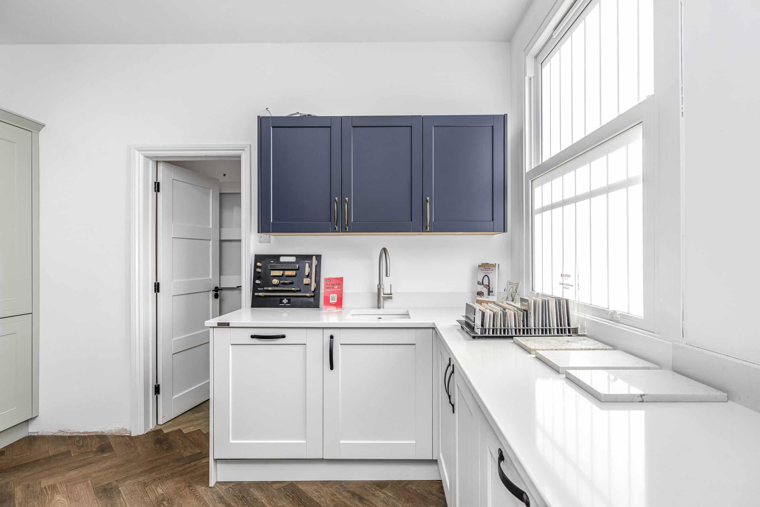 Explore custom kitchen solutions by Rêver Kitchens, crafted with passion and precision to reflect your unique style in West Sussex.