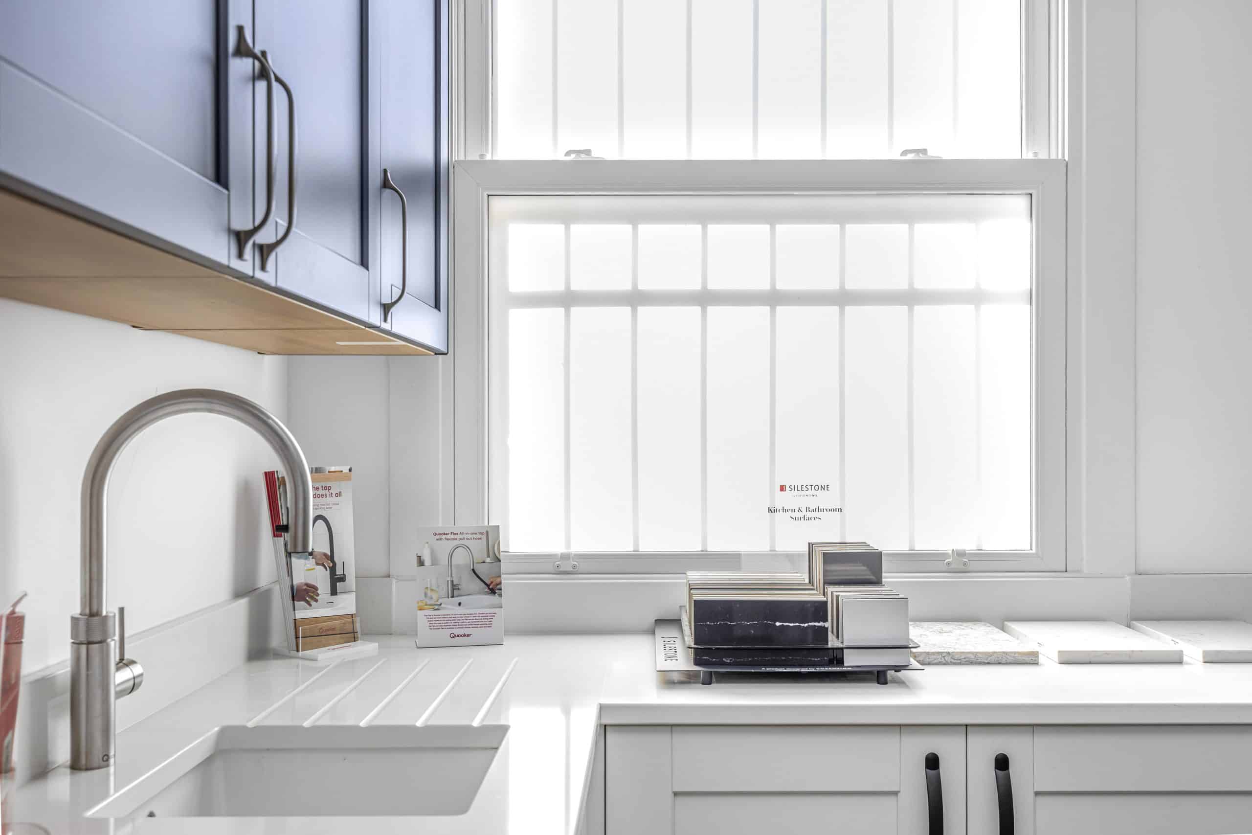 Explore custom kitchen solutions by Rêver Kitchens, crafted with passion and precision to reflect your unique style in West Sussex.